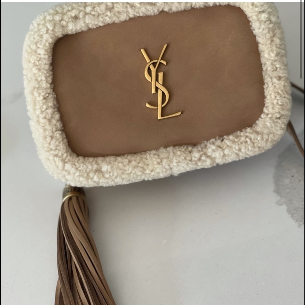 YSL Lou TEDDY LOGO Belt Bag Shearling & Nubuck Bumbag Sherpa SAINT LAURENT - Picture 5 of 15